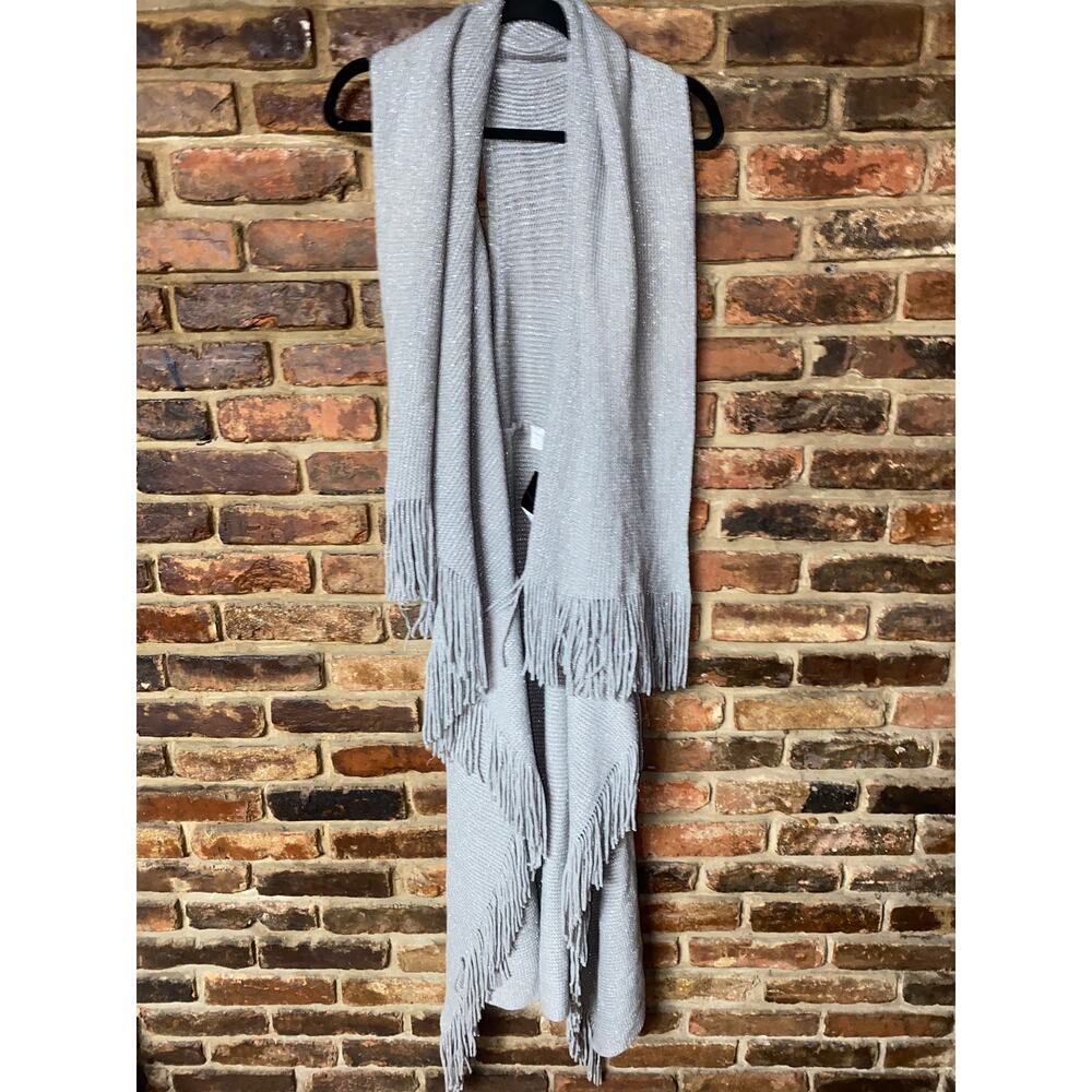 NWT Bianca Nygard Gray Silver Metallic Fringe Sweater Scarf Women's One Size